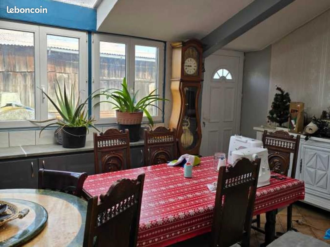 4 chambres Maison à Maine-et-Loire, France No. 200566