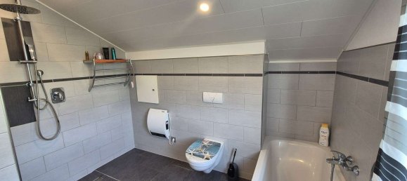 Casa de 3 dormitorios en Hof, Germany No. 317857 23