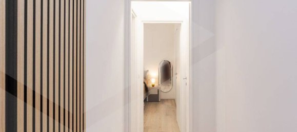 Квартира с 2 комнатами в Монца, Италия № 20731 22