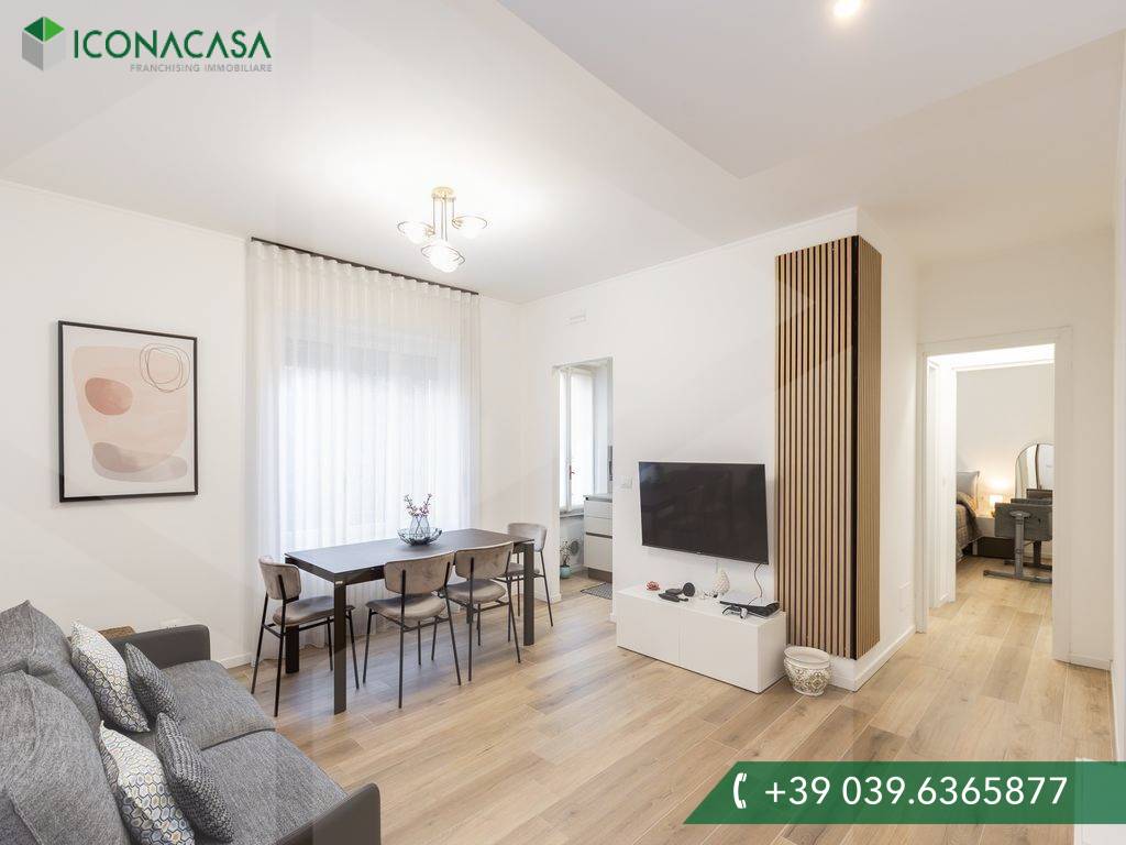 Квартира с 2 комнатами в Монца, Италия № 20731