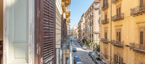 6 rooms Apartment in Palermo, Italy No. 257743 15