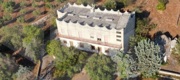 Casa de 16 divisões em Ceglie Messapica, Italy N.º 21642 2