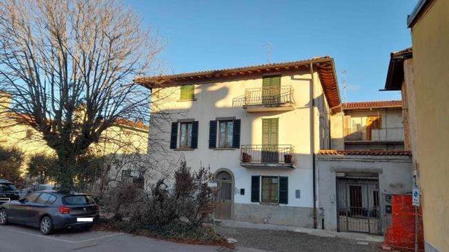 2غرفة شقة في Seriate, Italy رقم 6712