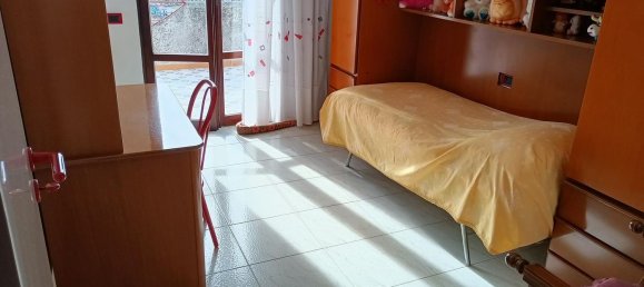 Дом с 4 комнатами в Прая а Маре, Италия № 87142 13