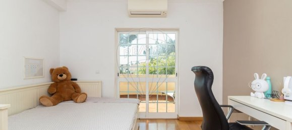 4 Schlafzimmer Haus in Corroios, Portugal, Nr. 23173 12