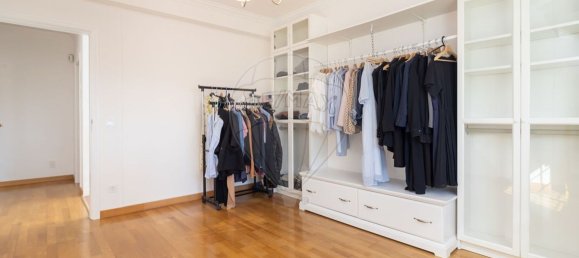 4 Schlafzimmer Haus in Corroios, Portugal, Nr. 23173 10