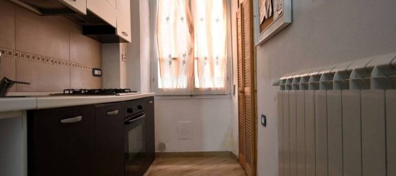 4 rooms Apartment in Sassari, Italy No. 50021 7