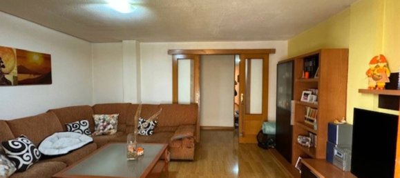 Apartamento de 3 dormitorios en Gandia, Spain No. 90511 4