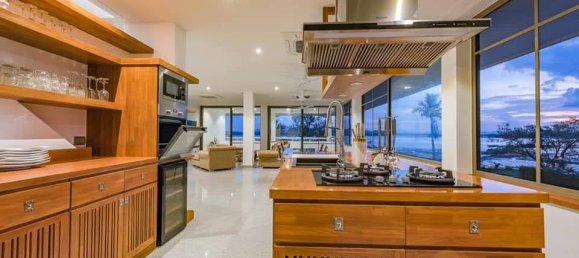 7 bedrooms Villa in Phuket, Thailand No. 6120 24