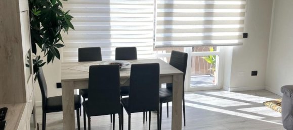 5 rooms Apartment in Carrara, Italy No. 193002 4