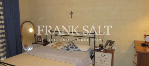 3 bedrooms House in Ghajnsielem, Malta No. 5541 6