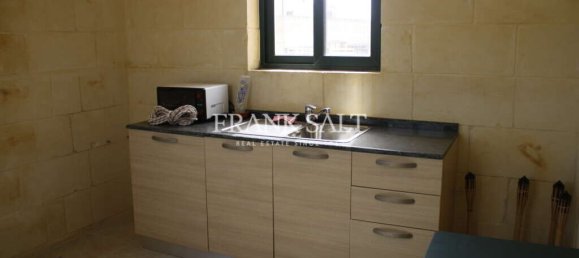 3 bedrooms House in Ghajnsielem, Malta No. 5541 5