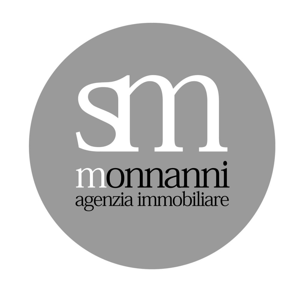 Oficina en Prato, Italy 110 m² No. 262458