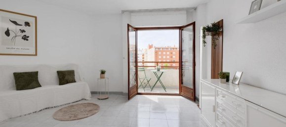 Apartamento T3 em Torrevieja, Spain N.º 182893 2