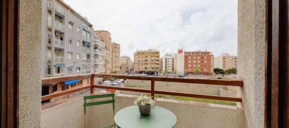 Apartamento T3 em Torrevieja, Spain N.º 182893 12