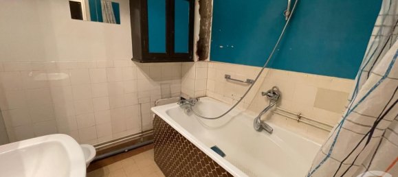 Apartamento de 1 dormitorio en Saint-Etienne, France No. 63465 6