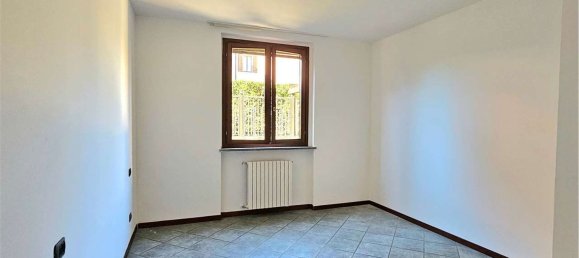 Apartamento de 2 habitaciónes en Abbiategrasso, Italy No. 5754 22
