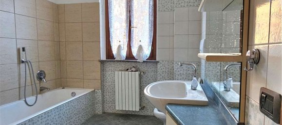 Apartamento de 2 habitaciónes en Abbiategrasso, Italy No. 5754 20