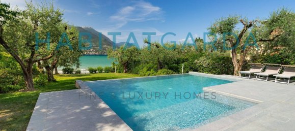 3 bedrooms Villa in San Felice del Benaco, Italy No. 115721 3