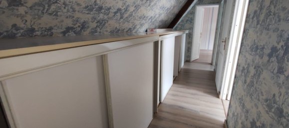 3 bedrooms House in Epernon, France No. 64412 5