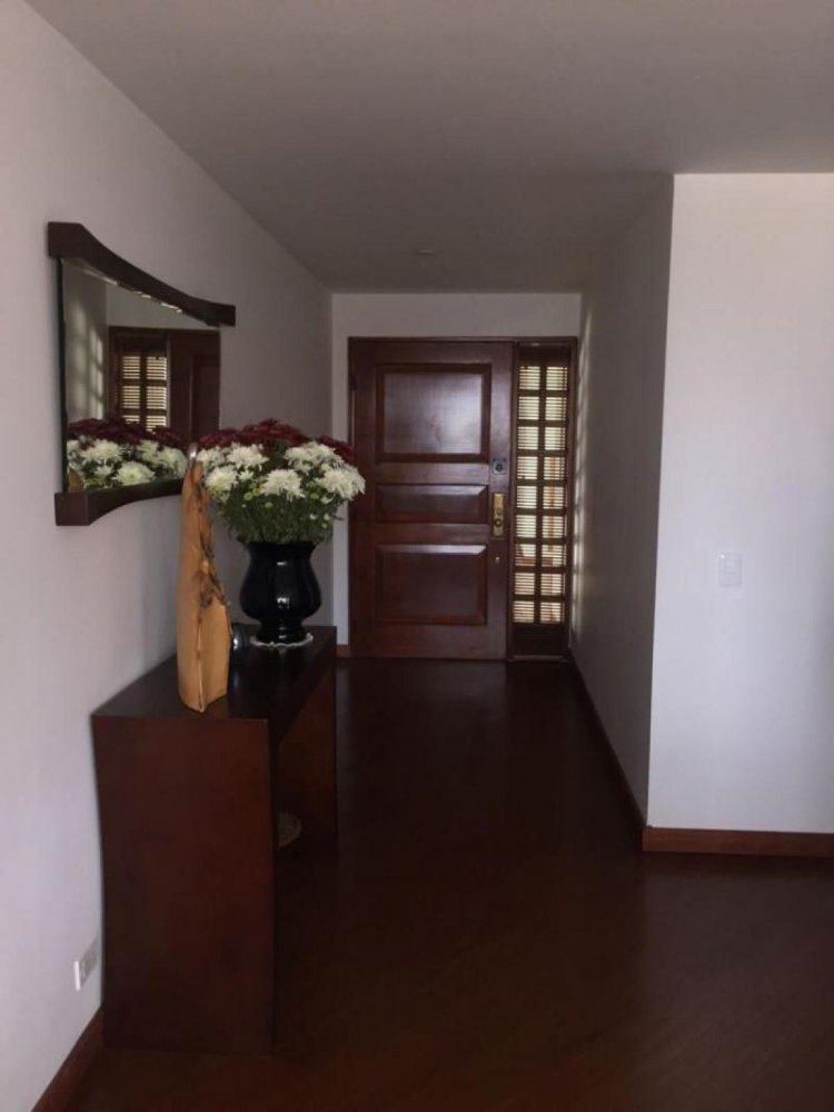 3 Schlafzimmer Haus in Bogota, Colombia, Nr. 10361