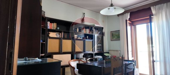 89m² Office in Torre del Greco, Italy No. 381393 29