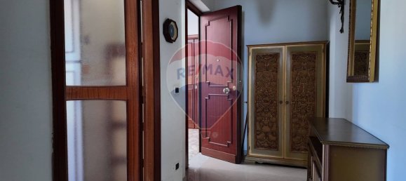 89m² Office in Torre del Greco, Italy No. 381393 20