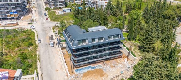 Квартира с 2 комнатами в Аланья, Турция № 9747 5