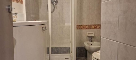 2-salle Appartement à Milan, Italy No. 247657 23