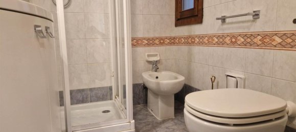 2-salle Appartement à Milan, Italy No. 247657 22