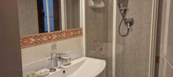 2-salle Appartement à Milan, Italy No. 247657 25