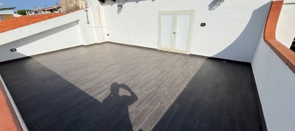 Квартира с 4 спальнями в Санта Мария дель Чедро, Италия № 339009 24