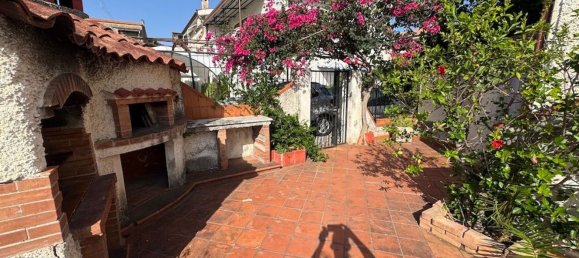 Квартира с 4 спальнями в Санта Мария дель Чедро, Италия № 339009 4