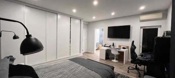 5 bedrooms House in Corroios, Portugal No. 105634 10