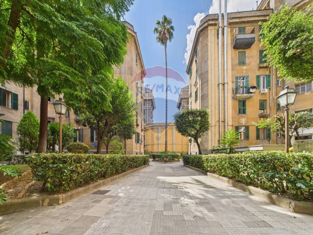 2 bedrooms Apartment in Rome, Italy No. 298177