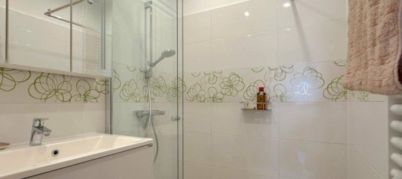 4 rooms Apartment in Schwechat, Austria No. 148655 3