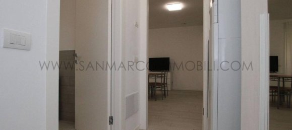 Studio à Lecco, Italy No. 125983 8