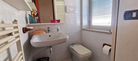 4 bedrooms Apartment in Naples, Italy No. 376474 10