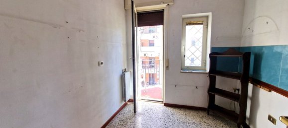 4 bedrooms Apartment in Naples, Italy No. 376474 18