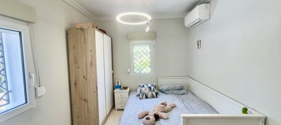 Villa de 5 dormitorios en Cádiz, Spain No. 140776 26