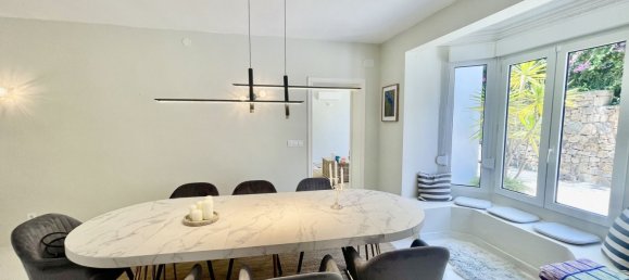 Villa de 5 dormitorios en Cádiz, Spain No. 140776 15