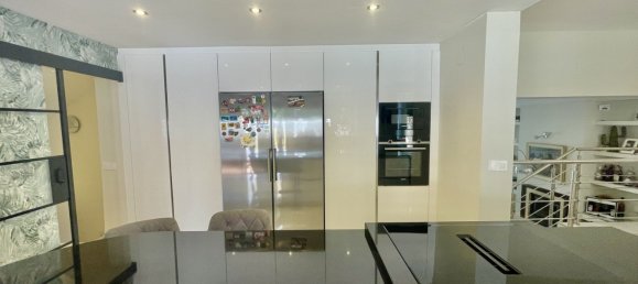 Villa de 5 dormitorios en Cádiz, Spain No. 140776 13