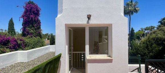 Villa de 5 dormitorios en Cádiz, Spain No. 140776 47