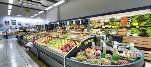 135m² Commercial property in Castres, France No. 293967 5