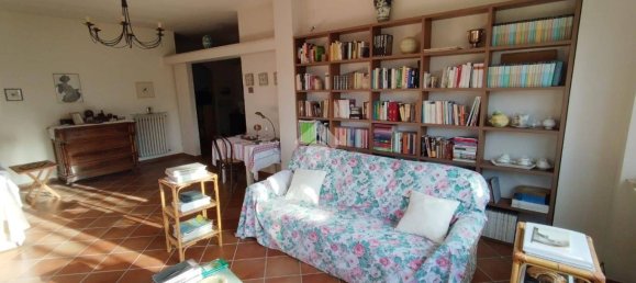 Villa de 6 dormitorios en Cervaro, Italy No. 206810 22