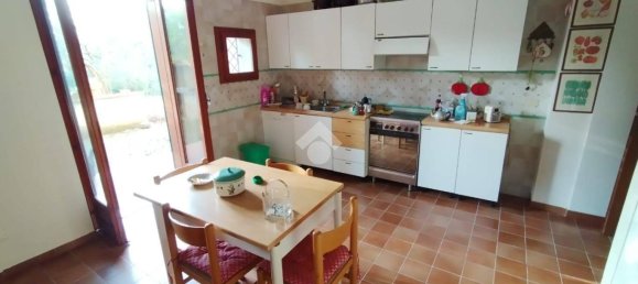 Villa de 6 dormitorios en Cervaro, Italy No. 206810 11