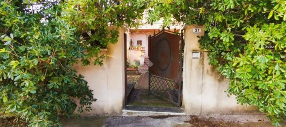 Villa de 6 dormitorios en Cervaro, Italy No. 206810 36