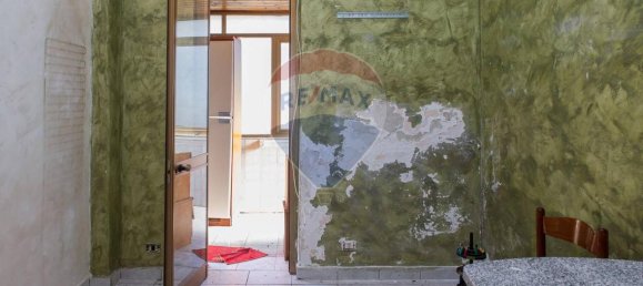 4 rooms House in Catania, Italy No. 72163 9