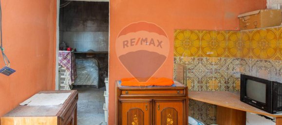 4 rooms House in Catania, Italy No. 72163 37