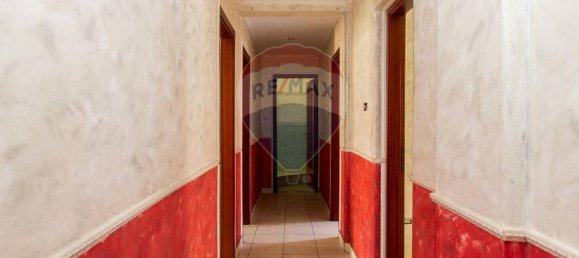 4 rooms House in Catania, Italy No. 72163 18